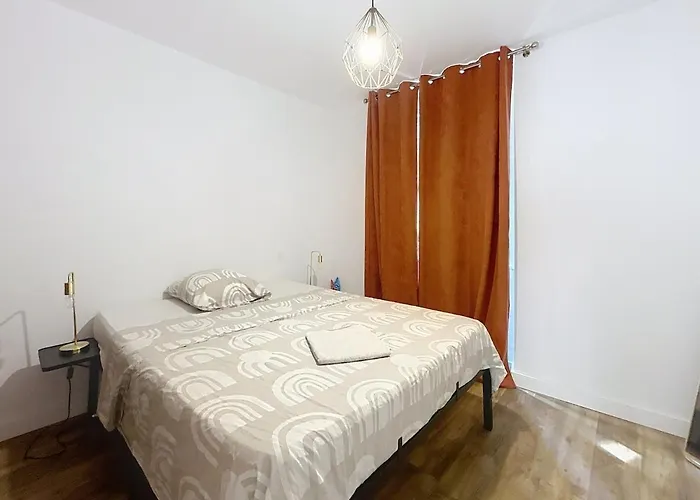 Le Patio - Grande Terrasse - Wifi Et Climatisation Apartment Narbonne